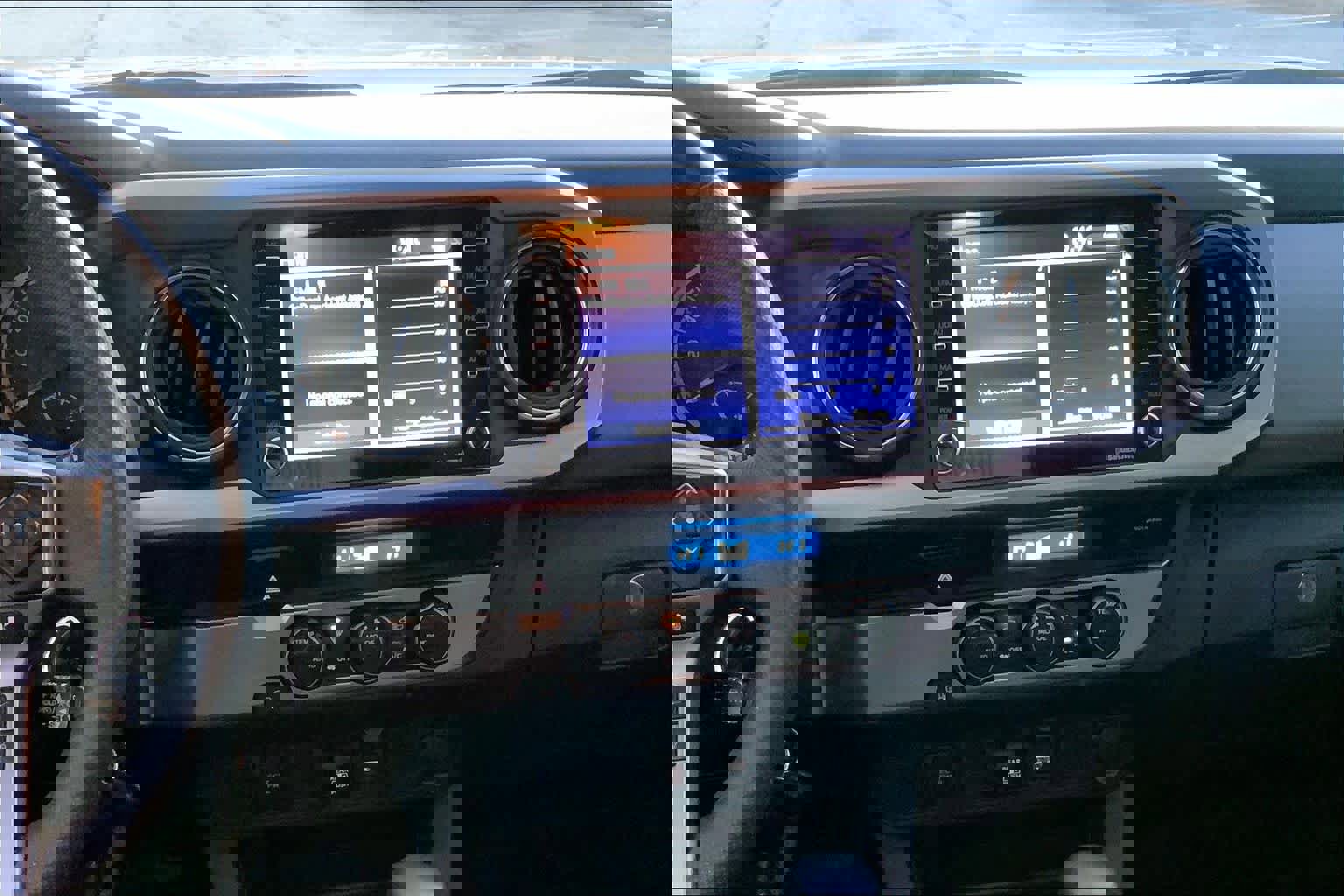 Used 2021 Toyota Tacoma SR5 image 6