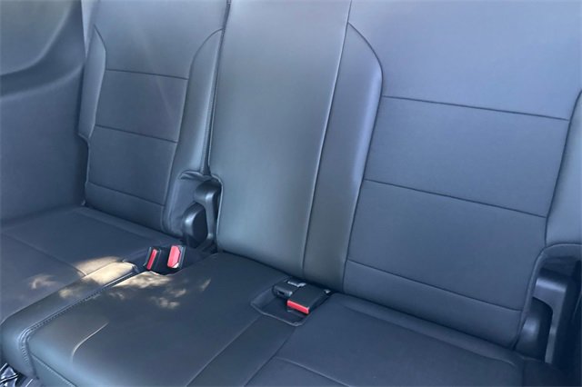 New 2026 Buick Enclave Preferred w/ Power Package image 17