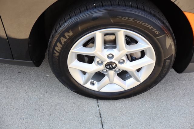 Used 2021 Kia Soul S FWD image 8