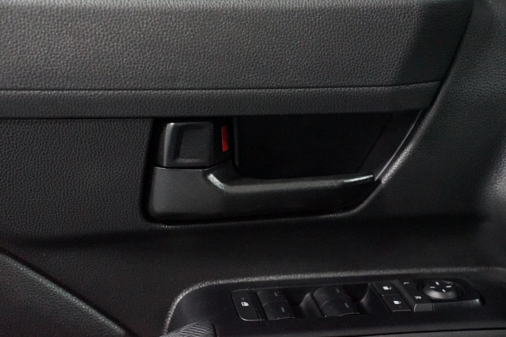 Certified 2025 Toyota Tacoma SR5 RWD image 33