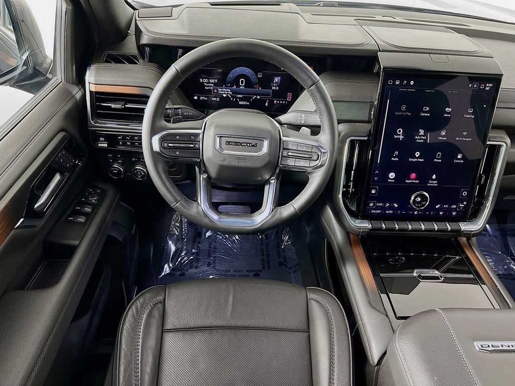Used 2025 GMC Yukon XL Denali AWD/4WD image 23