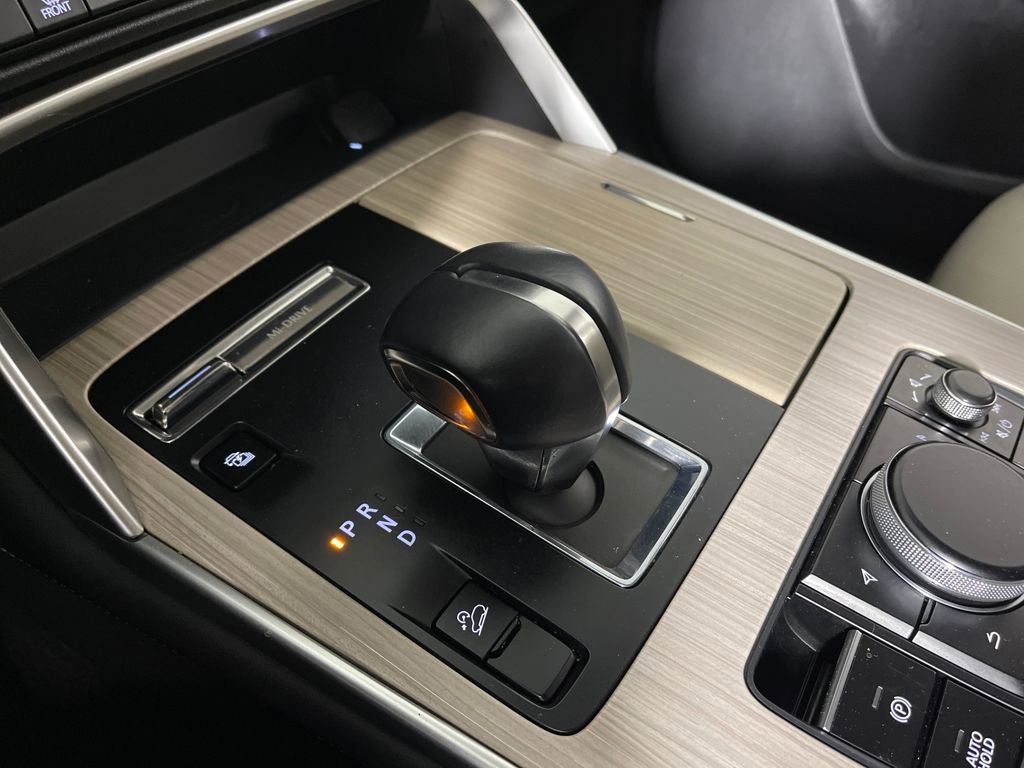 Used 2024 MAZDA CX-90 Plug-In Hybrid w/ Premium Pkg image 24