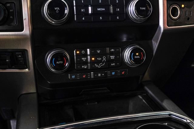 Used 2019 Ford F250 Platinum w/ Platinum Ultimate Package image 26