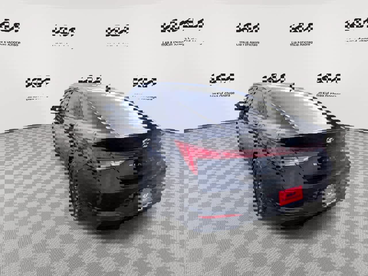 Used 2023 Hyundai Elantra Blue image 7