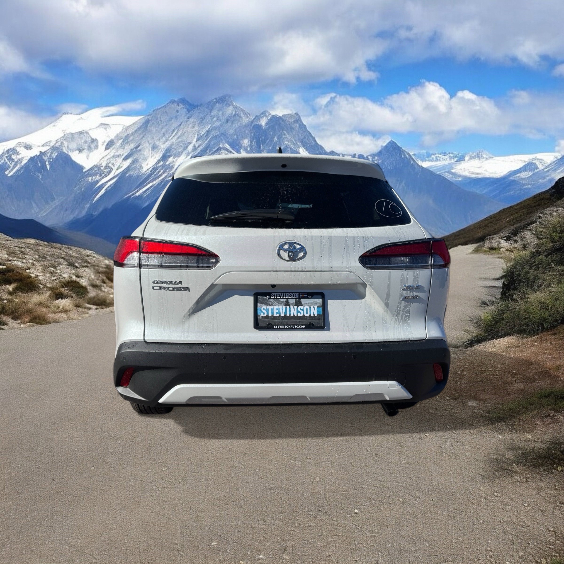 New 2026 Toyota Corolla Cross XLE AWD/4WD image 4