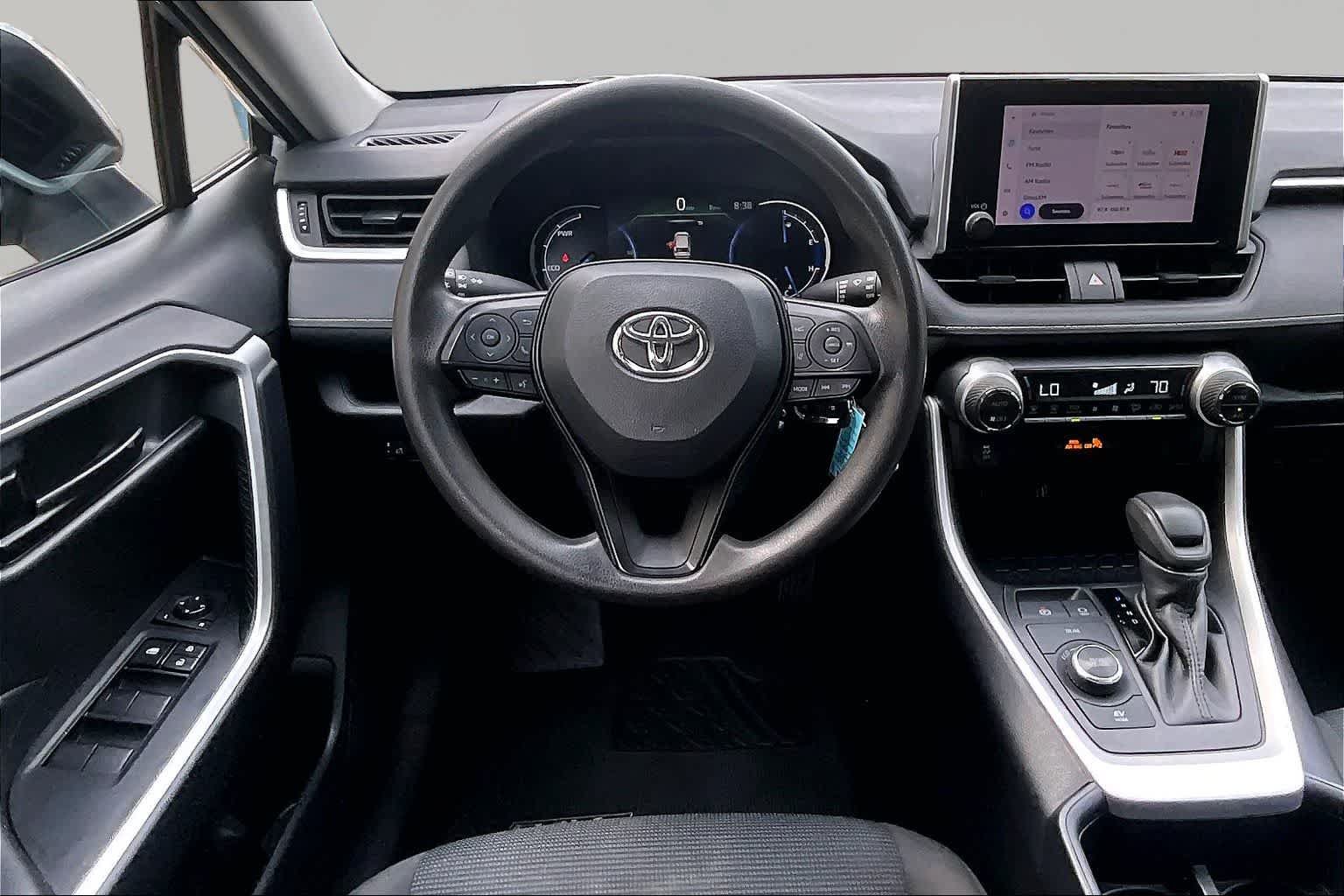 Certified 2025 Toyota RAV4 LE AWD/4WD image 6