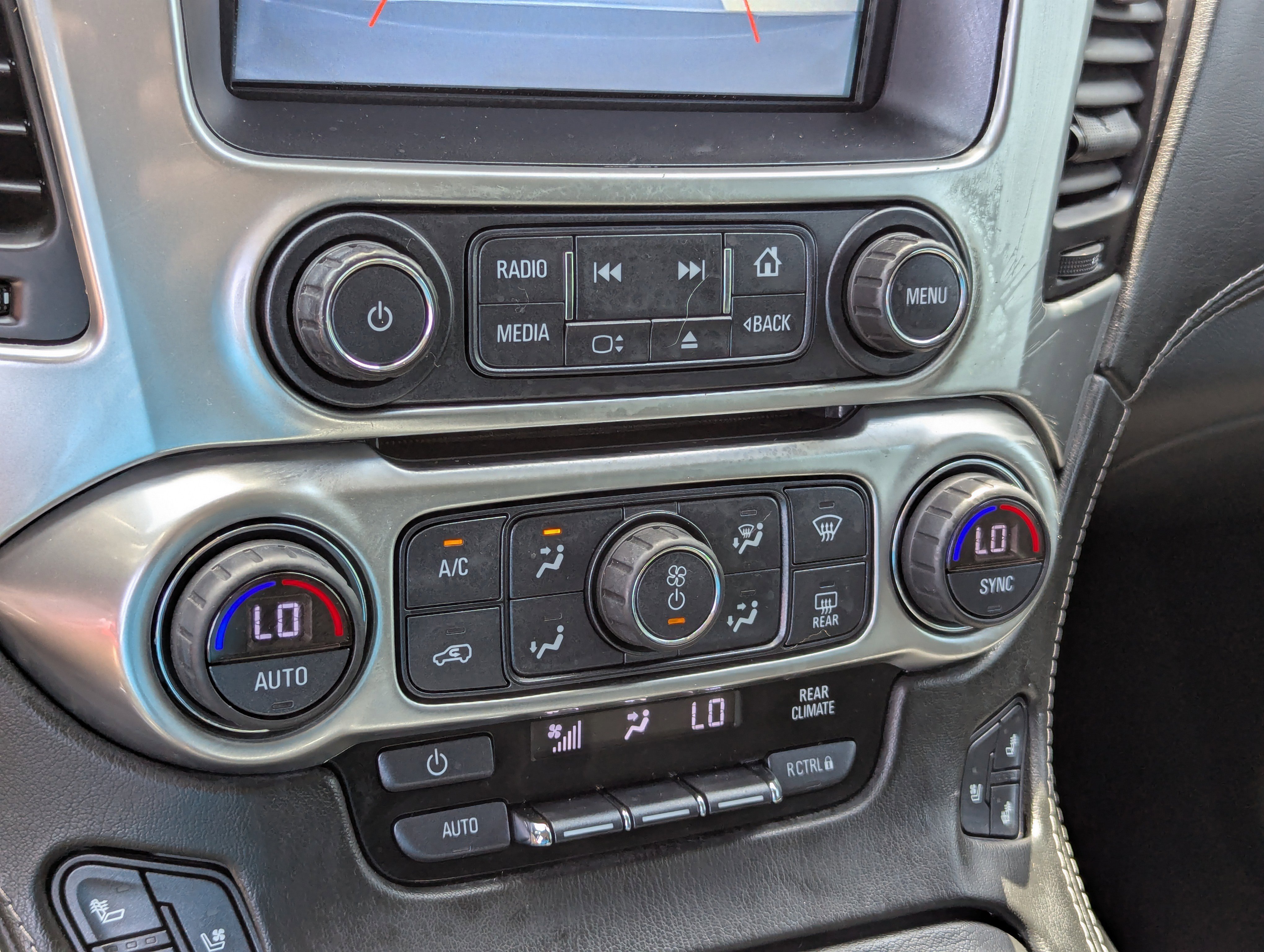 Used 2017 Chevrolet Tahoe Premier RWD image 27