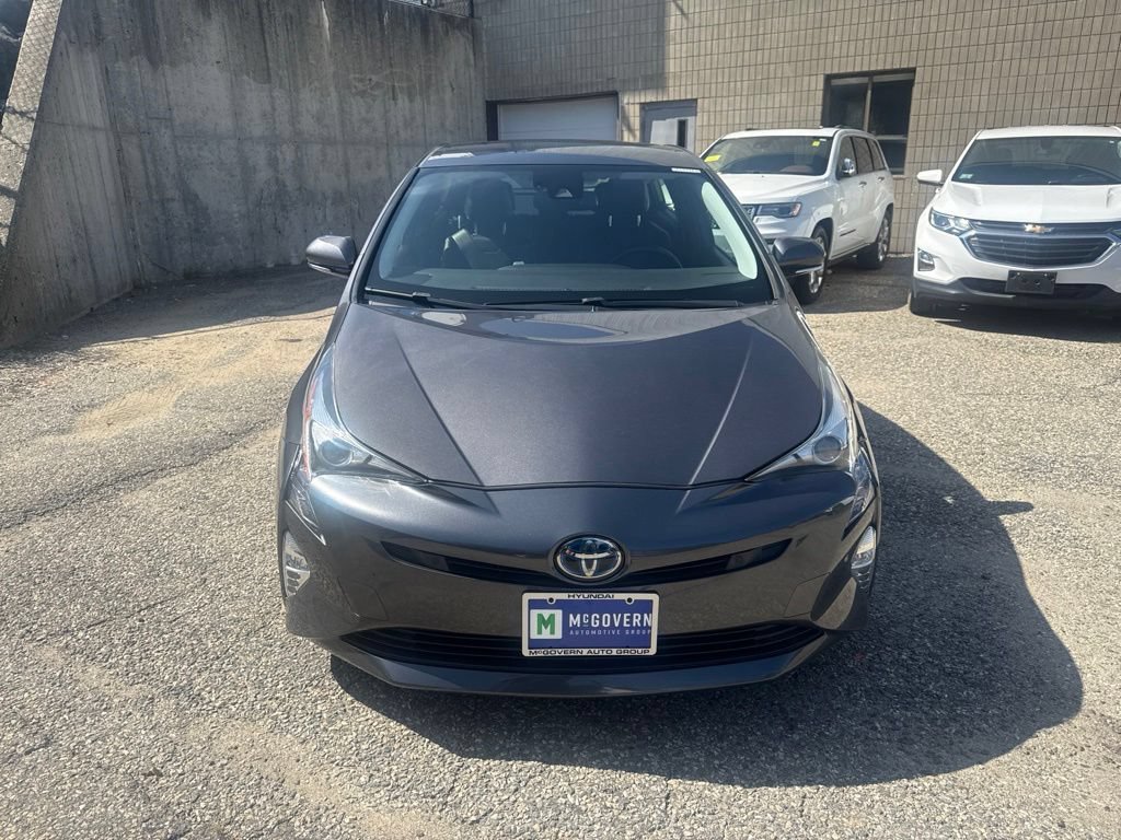 Used 2018 Toyota Prius Four Touring w/ Premium Convenience Package FWD image 10