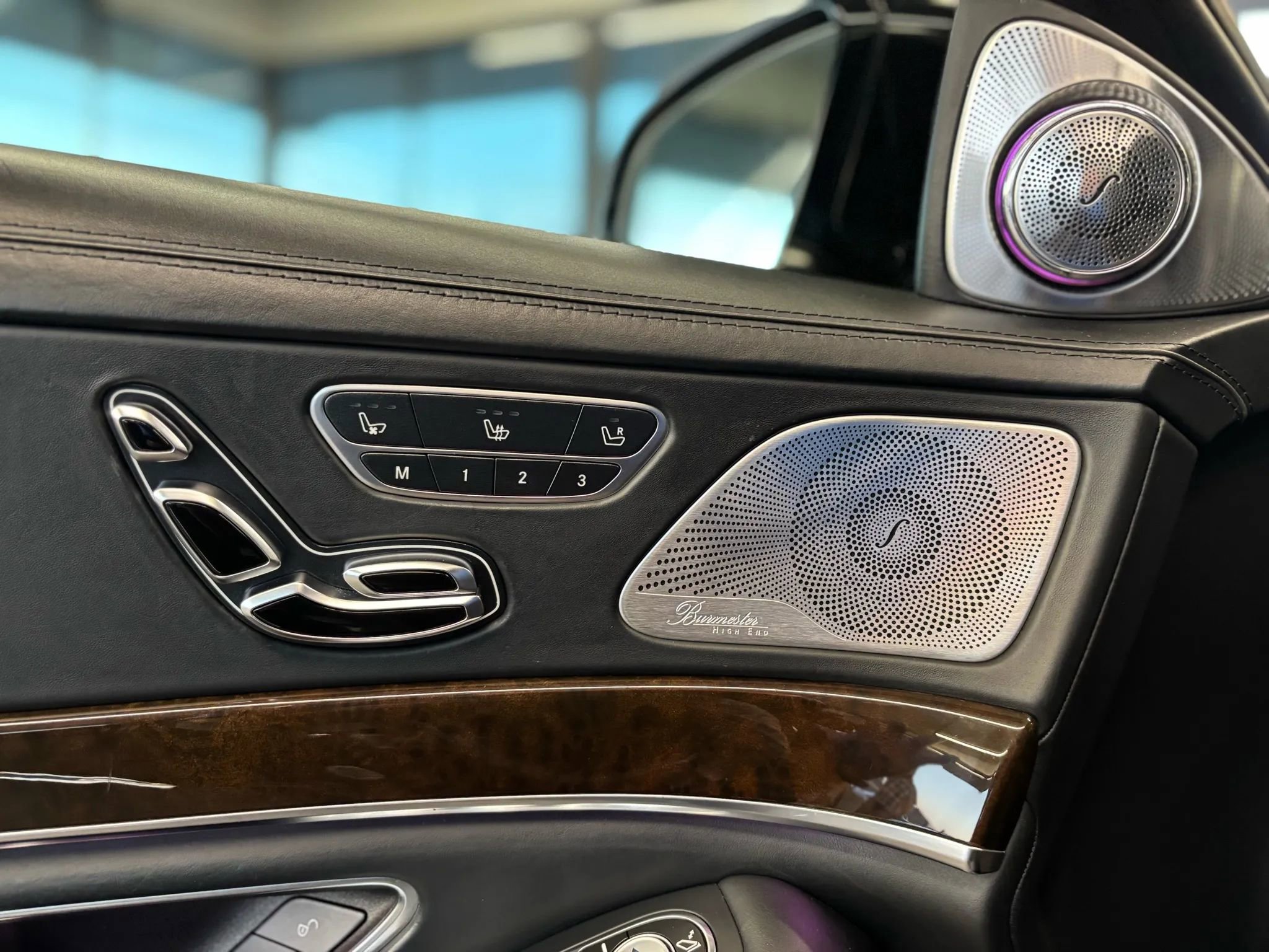 Used 2016 Mercedes-Benz Maybach S 600 image 16