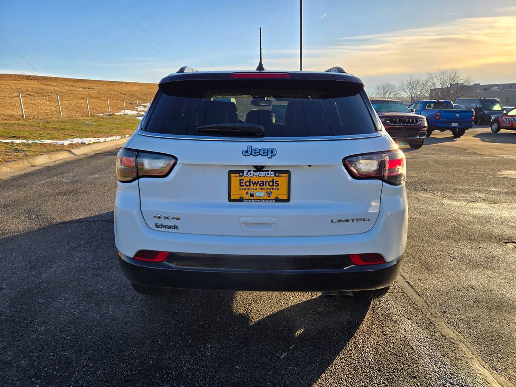 Used 2022 Jeep Compass Limited w/ Elite Group image 5