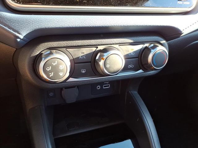 New 2025 Nissan Versa SV w/ Trunk Package image 23