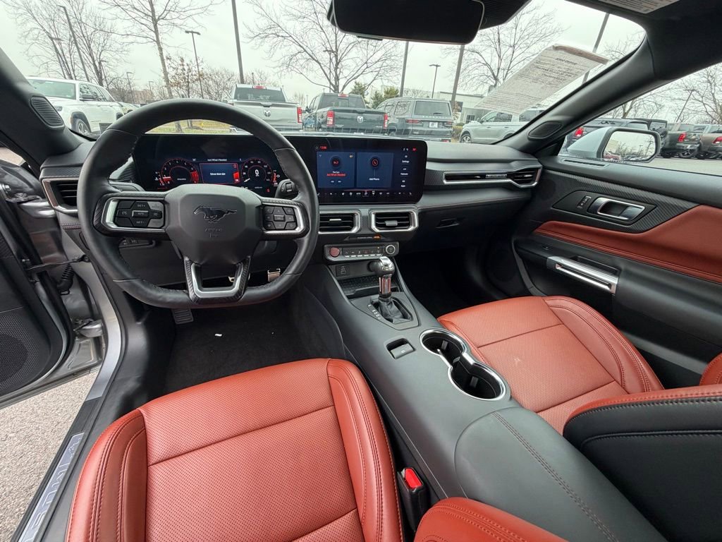 Used 2024 Ford Mustang Premium image 20