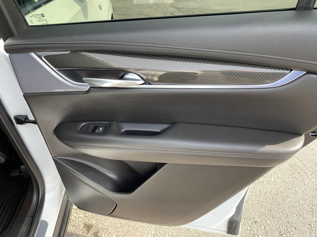 Used 2023 Cadillac XT6 Sport image 36