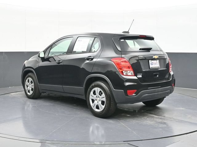 Used 2017 Chevrolet Trax LS FWD image 9
