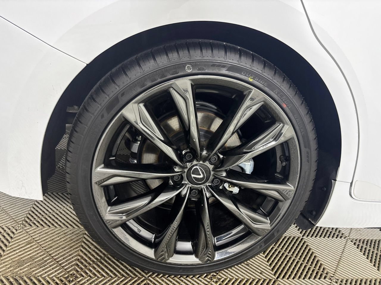 Used 2025 Lexus IS 350 F Sport w/ Navigation Package RWD image 37