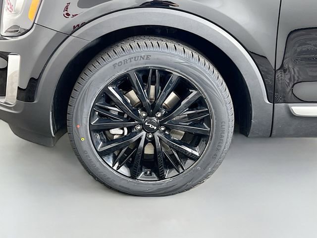 Used 2022 Kia Telluride SX w/ Towing Package FWD image 10