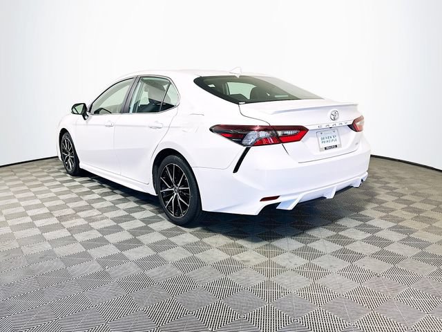 Certified 2024 Toyota Camry SE FWD image 6