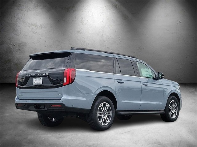 New 2025 Ford Expedition Max Active image 4