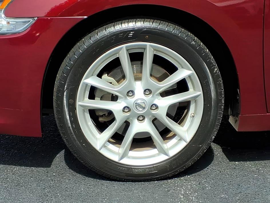 Used 2011 Nissan Maxima 3.5 S image 9