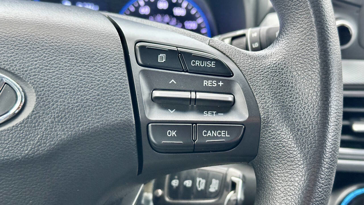 Used 2021 Hyundai Kona SE FWD image 23