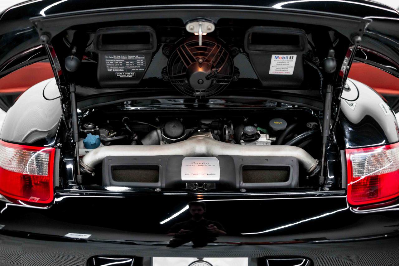 Used 2008 Porsche 911 Turbo AWD/4WD image 89