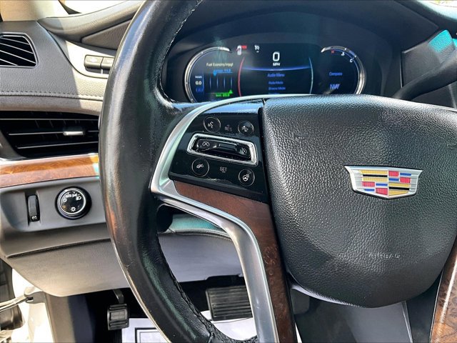 Used 2017 Cadillac Escalade ESV Luxury RWD image 18