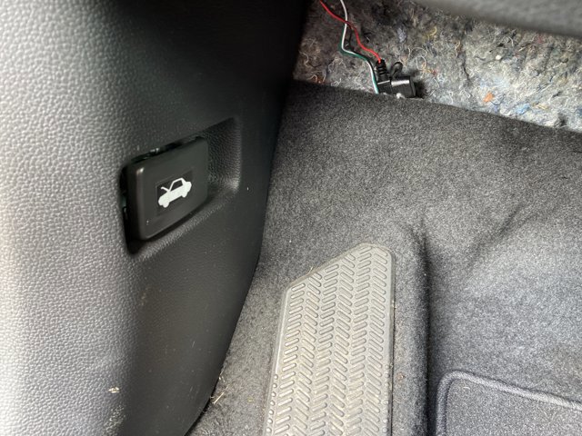 Used 2023 Honda CR-V LX image 44