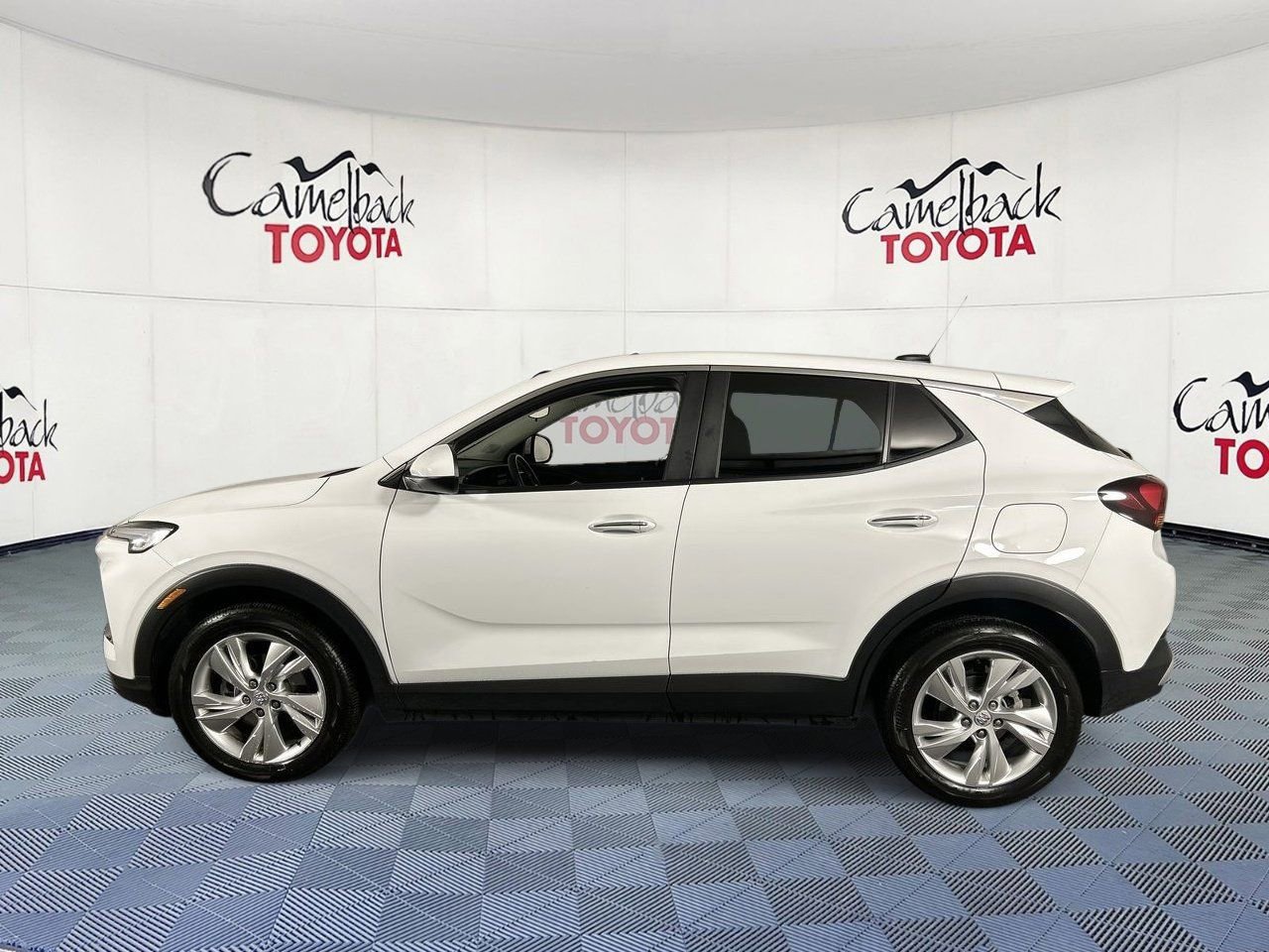 Used 2025 Buick Encore GX Preferred image 4