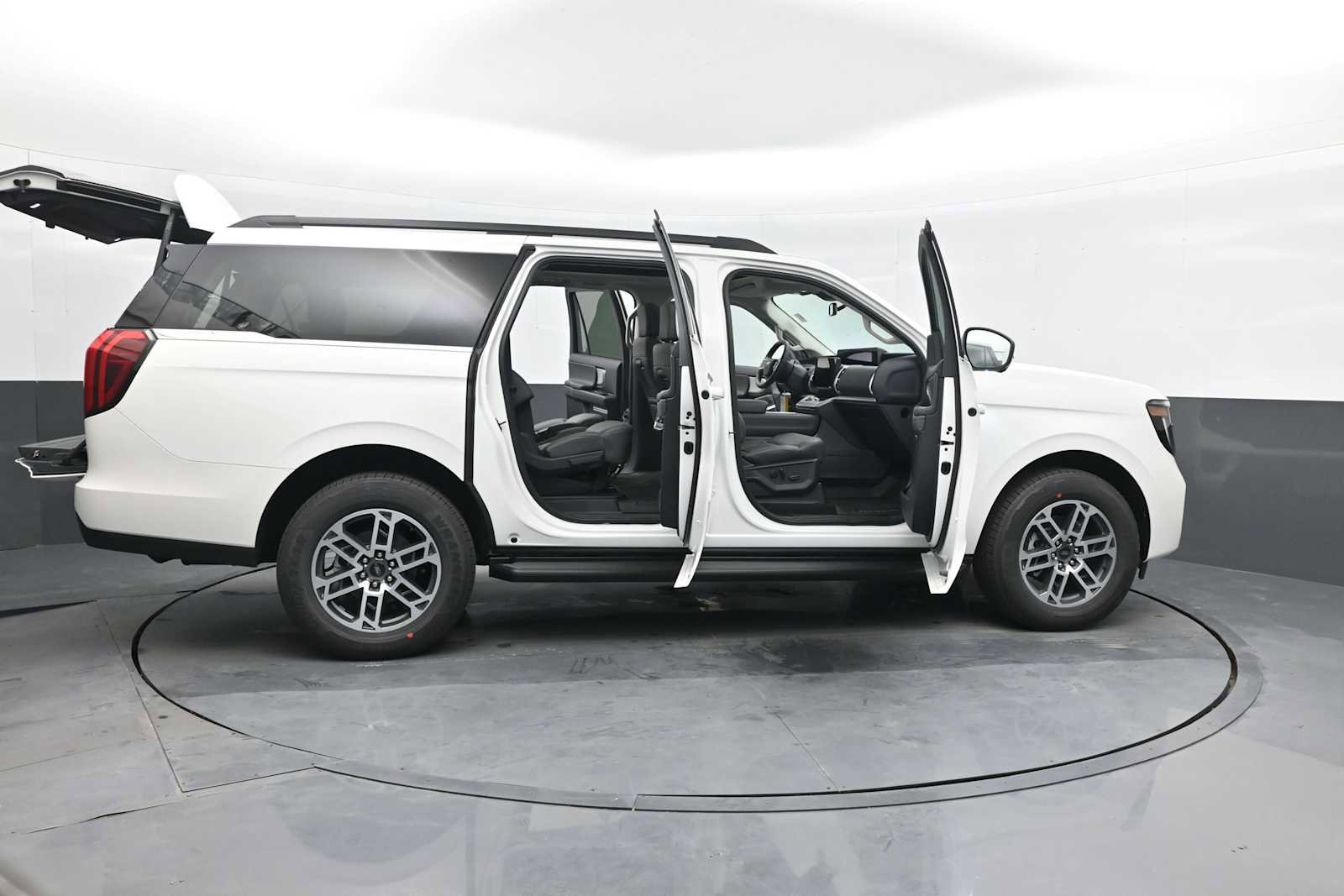 New 2026 Ford Expedition Max Active image 28