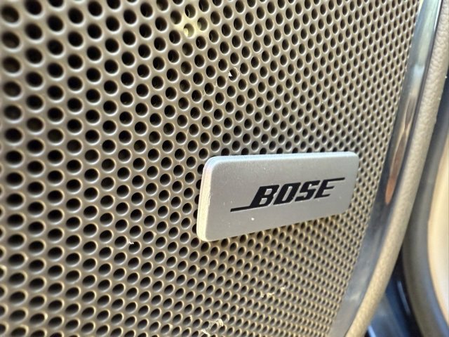 Used 2020 Chevrolet Suburban Premier image 12