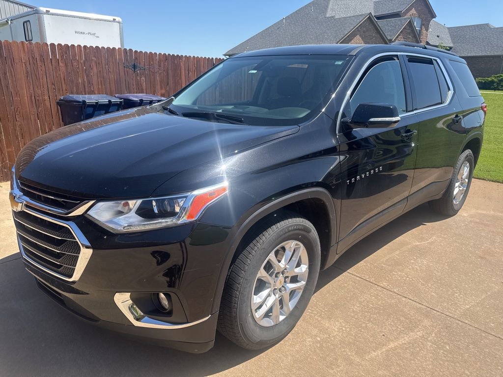 Used 2019 Chevrolet Traverse LT AWD/4WD image 3
