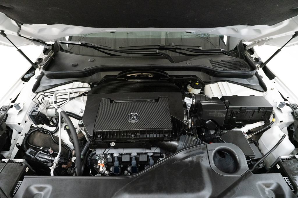 Used 2023 Acura MDX SH-AWD w/ Advance Package image 3