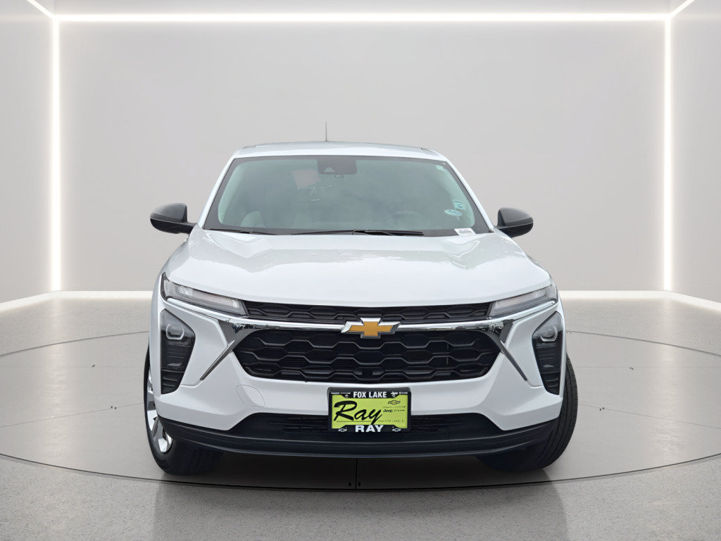 Certified 2024 Chevrolet Trax LS FWD image 2