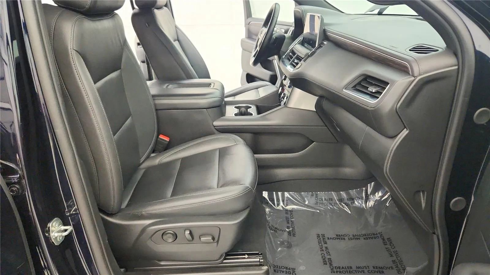 Used 2024 Chevrolet Tahoe LT image 37