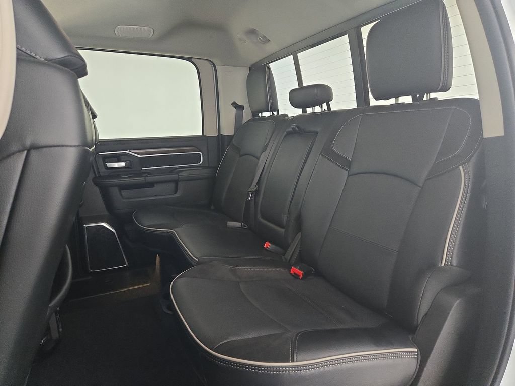 Used 2024 RAM 2500 Laramie w/ Safety Group AWD/4WD image 31