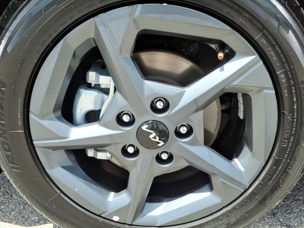 Used 2025 Kia K4 FWD image 11