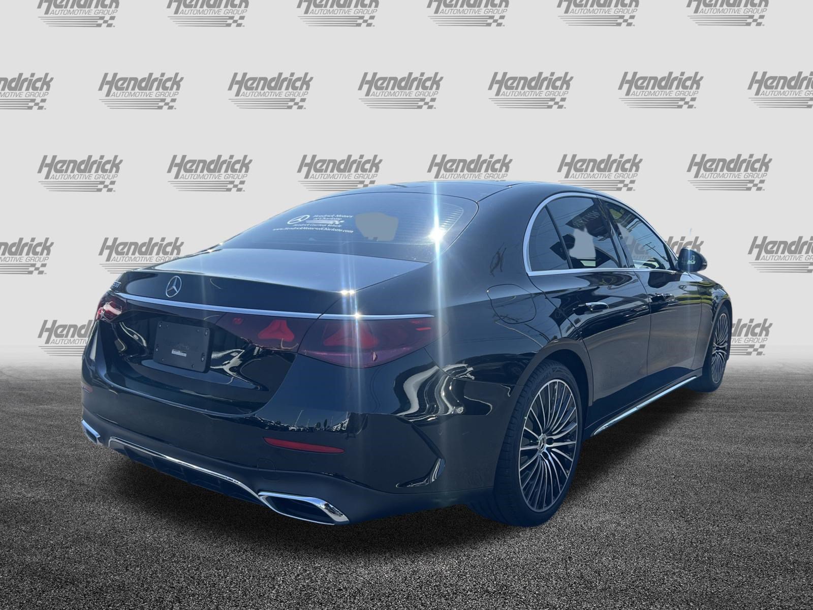 Used 2025 Mercedes-Benz E 350 Sedan image 10