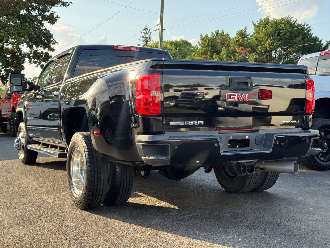 Used 2016 GMC Sierra 3500 Denali w/ Duramax Plus Package image 2