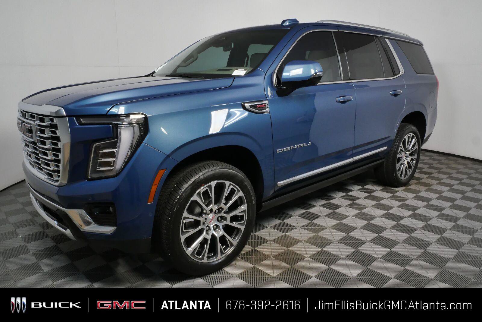 New 2026 GMC Yukon Denali w/ Sun & Power Step Package AWD/4WD image 22