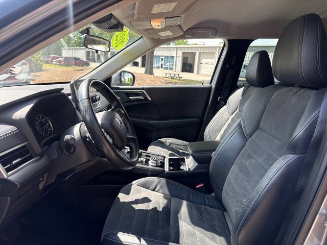 Used 2022 Mitsubishi Outlander SE AWD/4WD image 18