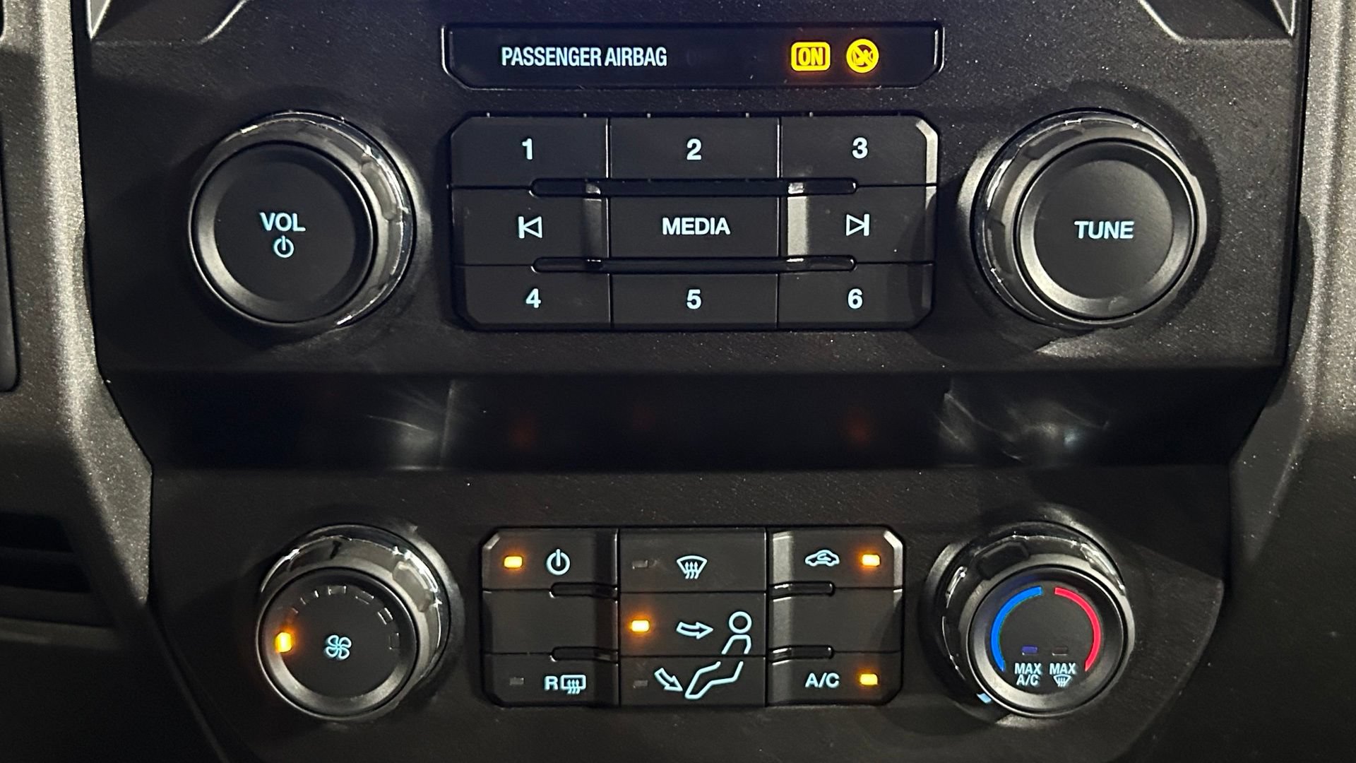 Used 2022 Ford F250 XL w/ STX Appearance Package AWD/4WD image 76