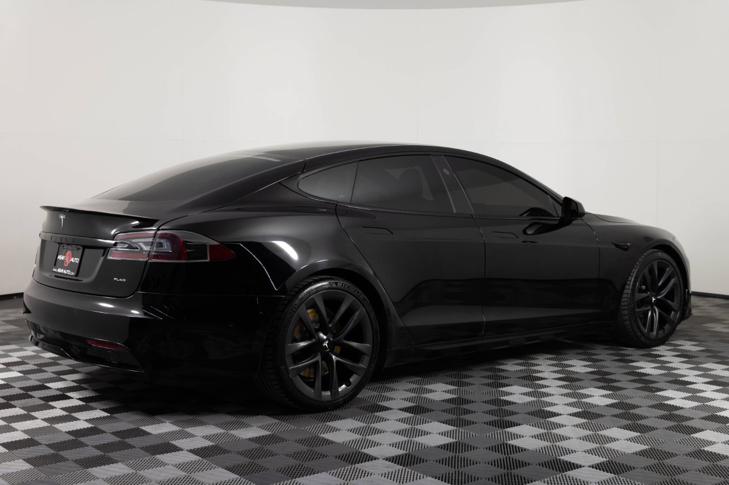 Used 2021 Tesla Model S Plaid AWD/4WD image 8