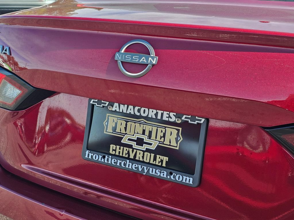 Used 2024 Nissan Altima 2.5 SR FWD image 14
