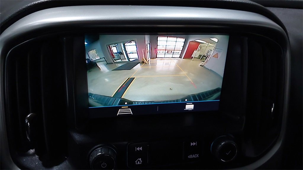 Used 2022 Chevrolet Colorado LT w/ LT Convenience Package image 23