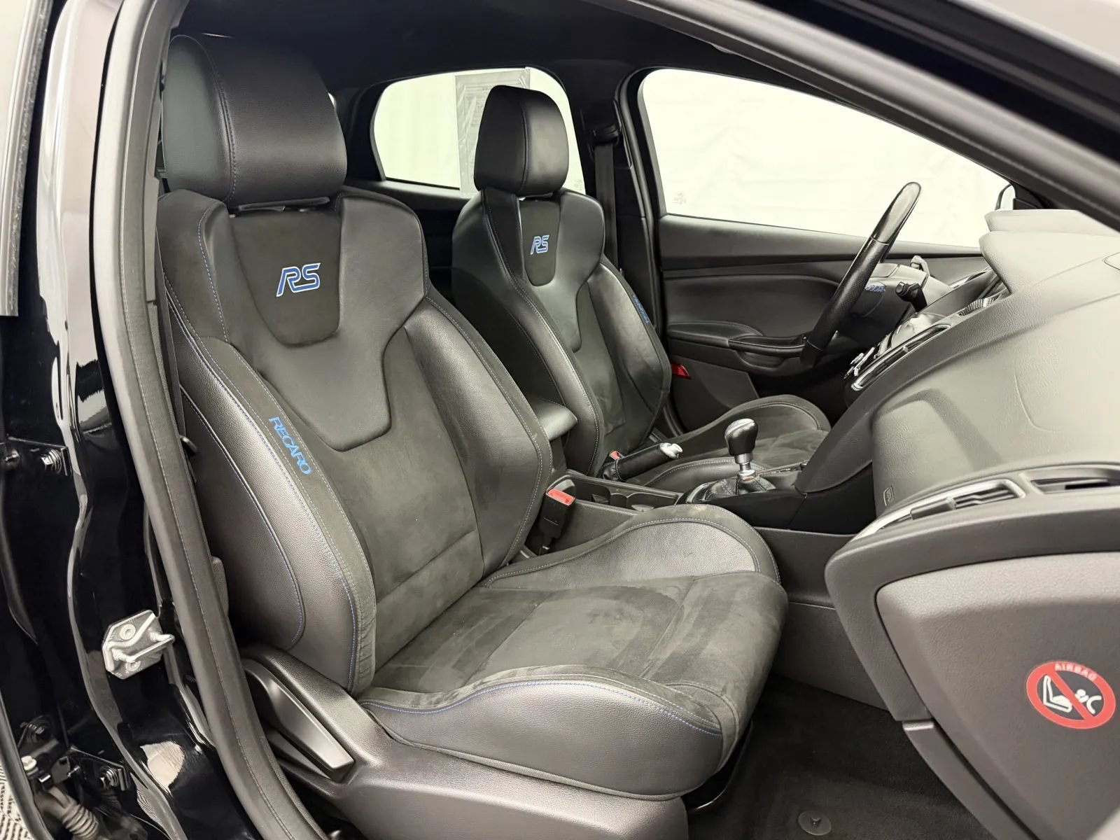Used 2017 Ford Focus RS AWD/4WD image 34