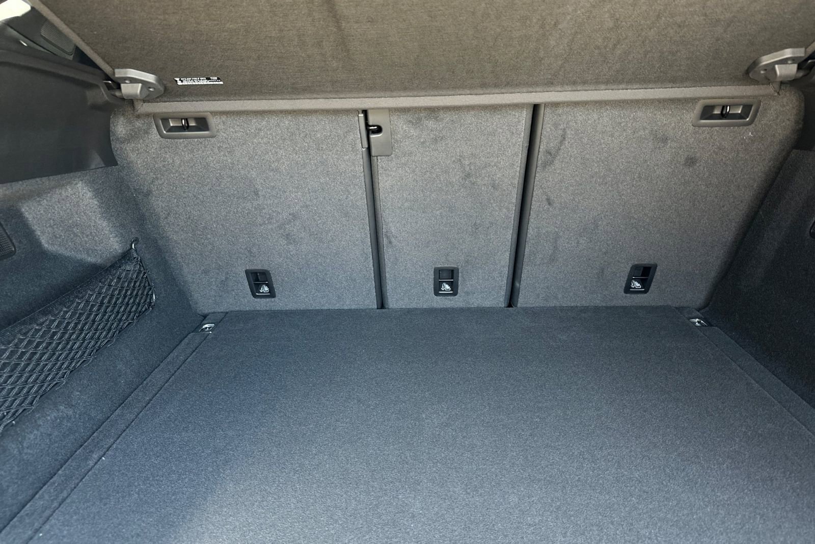 New 2025 Porsche Cayenne Coupe image 17