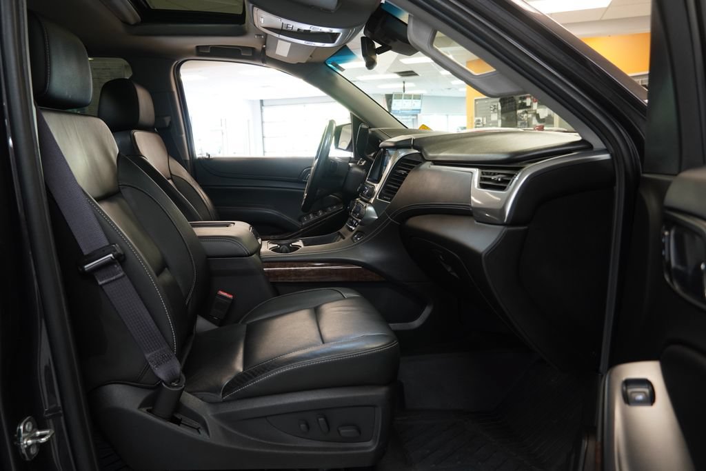 Used 2017 Chevrolet Tahoe LT w/ Luxury Package AWD/4WD image 41