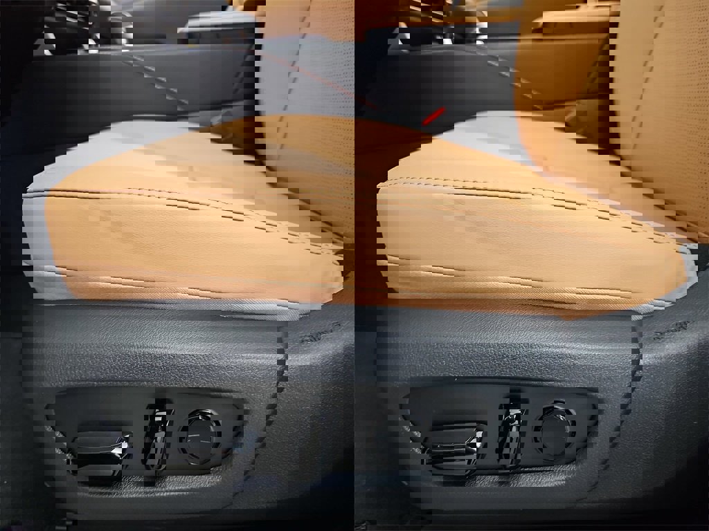 New 2026 Lexus RX 350 image 32