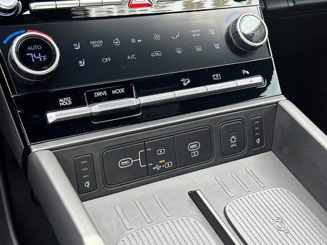 Used 2025 Hyundai Santa Fe Calligraphy image 34