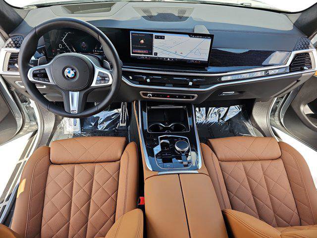 Certified 2024 BMW X7 xDrive40i w/ M Sport Package image 9